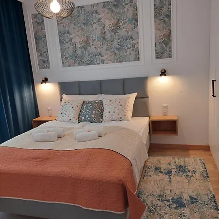 Przy Stoku Pod Lasem I Z Tarasem - Powrocisz Tu Hillside *